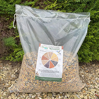 Blooming Fast Deluxe Wild Birdfood 13kg